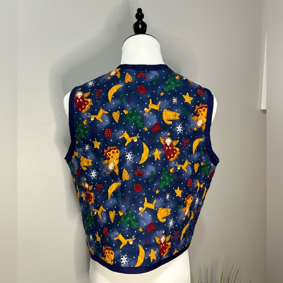 Handmade quilted Christmas vest - Picture 4 of 8